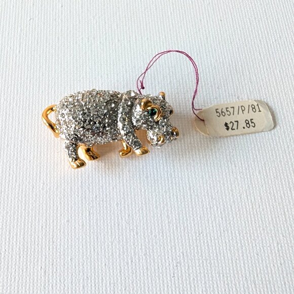 Coro Hippo Mini Brooch – Gold-Tone & Rhinestones - Picture 10 of 16